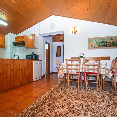 Fuer 4 Personen Ca 100 Qm In Premantura, Istrien Istrische Riviera