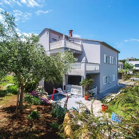 Fuer 4 Personen Ca 100 Qm In Premantura, Istrien Istrische Riviera